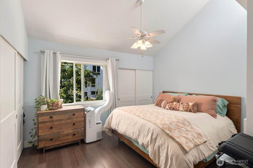 Property photo for 11713 93rd Avenue NE #B-6, Kirkland photo 8