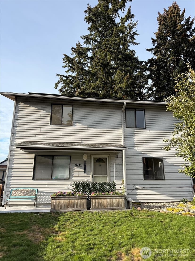 Property photo for 8711 Lawndale Avenue SW, Lakewood photo 29