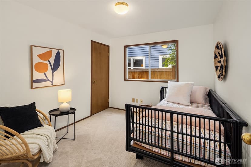 Property photo for 6049 33rd Avenue NE, Seattle photo 5
