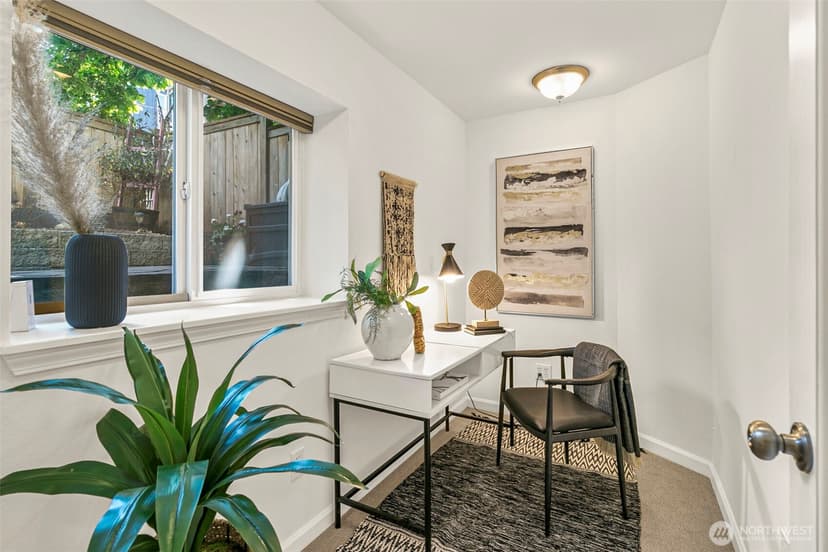 Property photo for 158 15th Avenue #B, Seattle photo 16