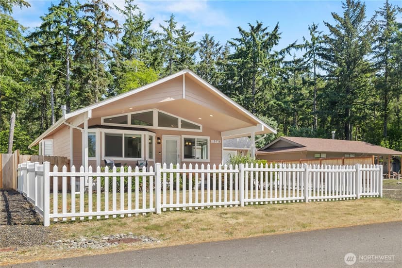 Property photo for 378 Eridani Loop SE, Ocean Shores photo 30