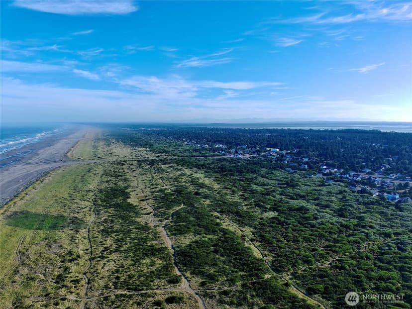 Property photo for 543 Sand Dune Avenue SW, Ocean Shores photo 9