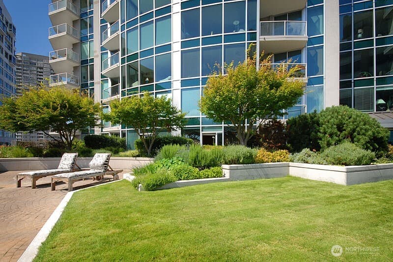 Property photo for 2000 1st Avenue #1602, Seattle photo 34
