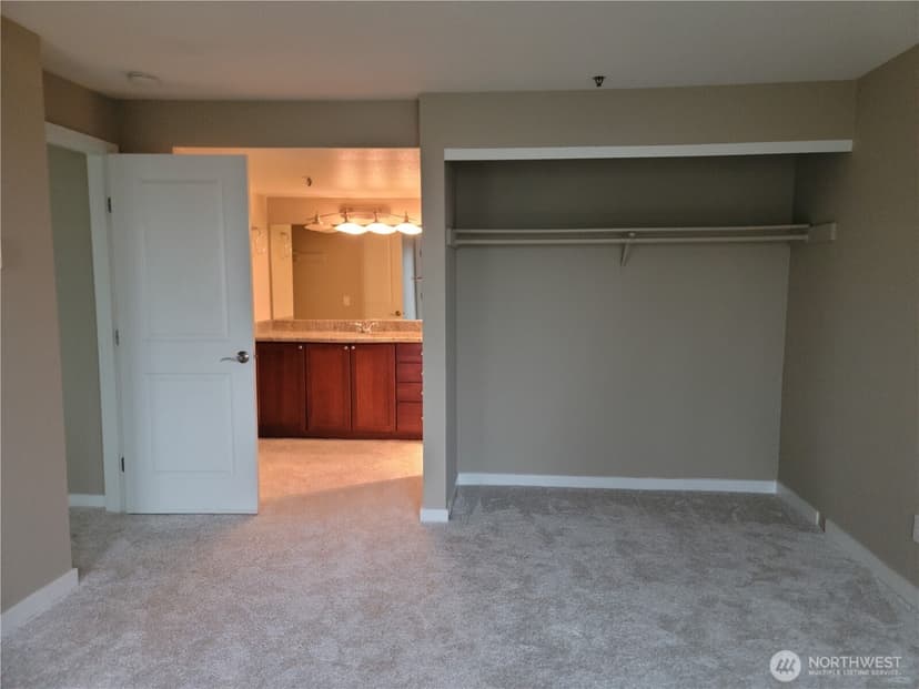 Property photo for 1311 S 12th Avenue #C205, Seattle photo 12