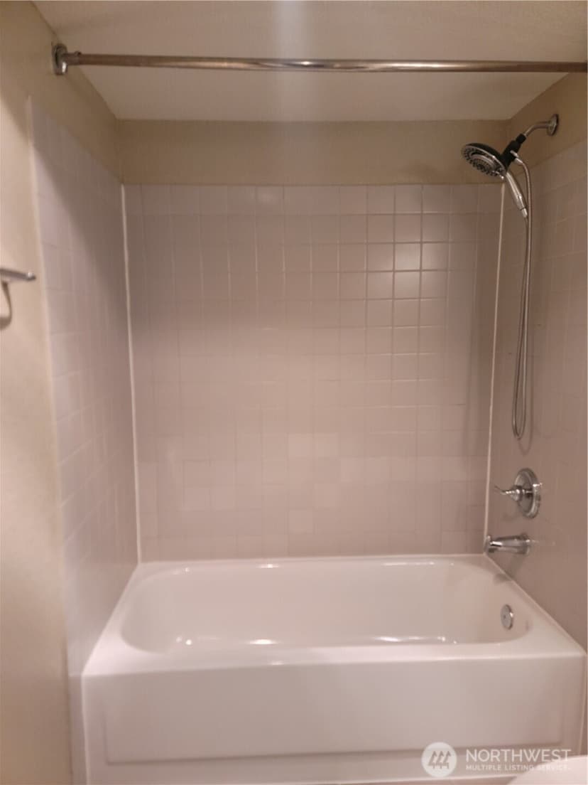 Property photo for 1311 S 12th Avenue #C205, Seattle photo 17