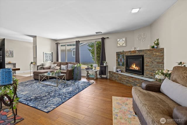 Property photo for 5025 Wilmington Avenue, Everett photo 5