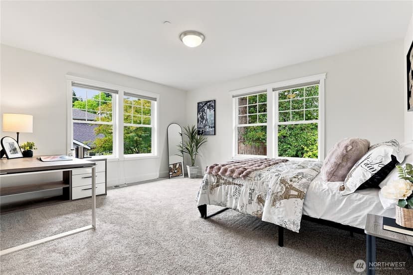 Property photo for 1020 5th Street, Kirkland photo 23