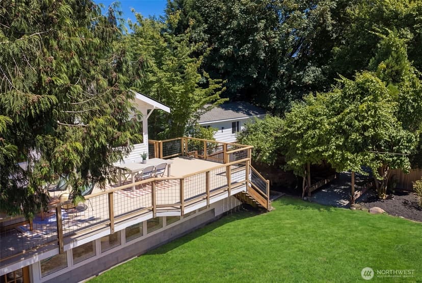 Property photo for 4008 31st Avenue S, Seattle photo 14