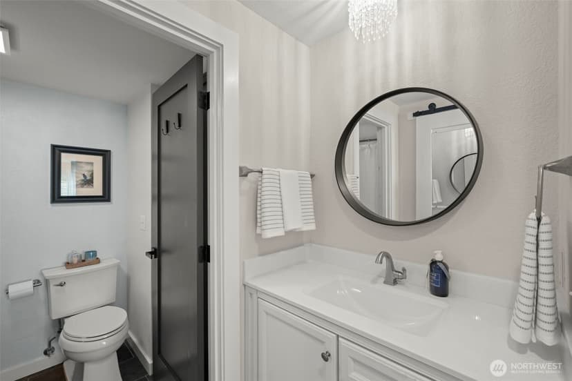 Property photo for 1319 S Puget Drive #D15, Renton photo 19
