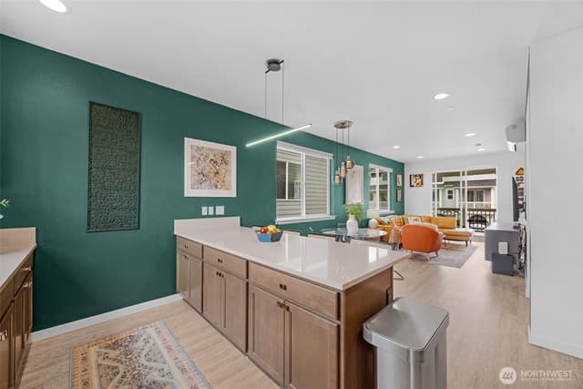 Property photo for 18132 1st Place SW, Normandy Park photo 5