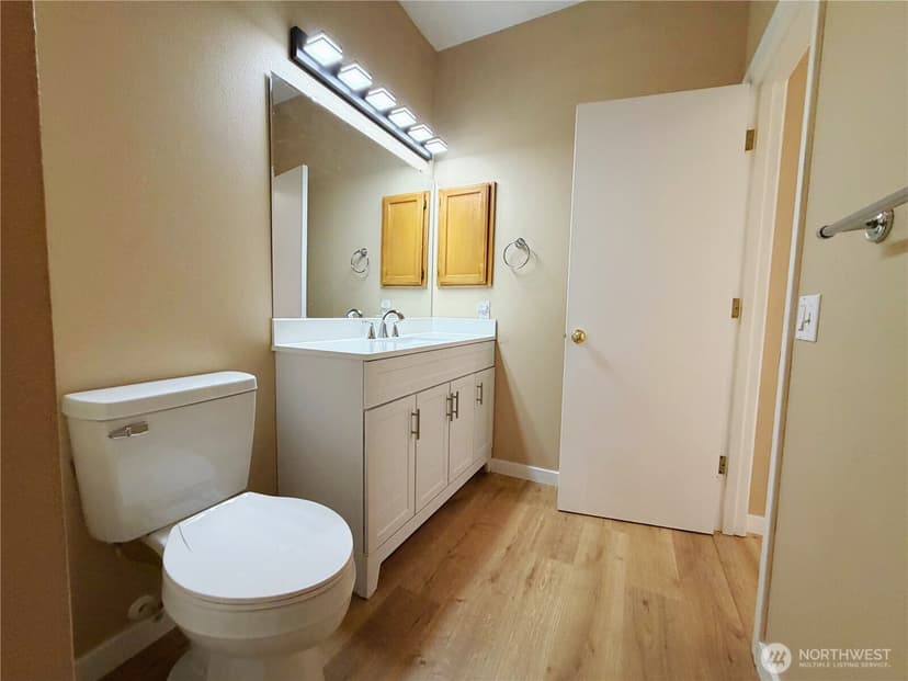 Property photo for 4704 Mill Pond Drive SE #212, Auburn photo 9