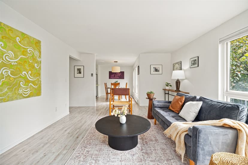 Property photo for 914 6th Avenue N #201, Seattle photo 18