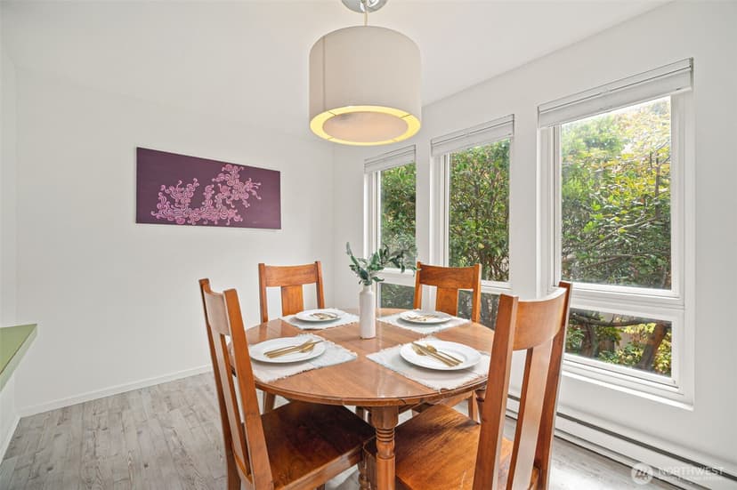 Property photo for 914 6th Avenue N #201, Seattle photo 22