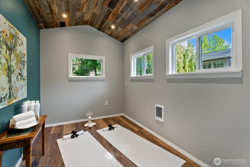 Property photo for 13115 80th Avenue NE, Kirkland photo 27