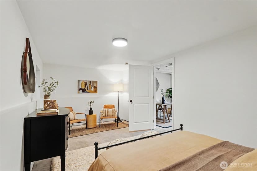 Property photo for 1111 N 76th Street #1, Seattle photo 15