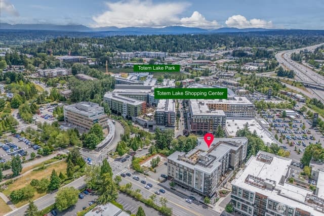 Property photo for 11903 NE 128th Street #610, Kirkland photo 2