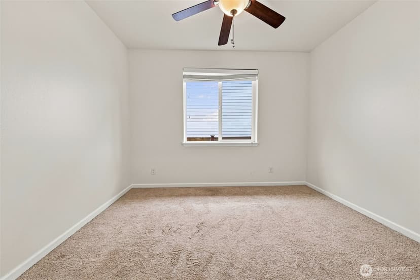 Property photo for 19220 Village Court E, Bonney Lake photo 22