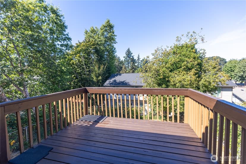 Property photo for 1743 Lafayette Street S, Parkland photo 25