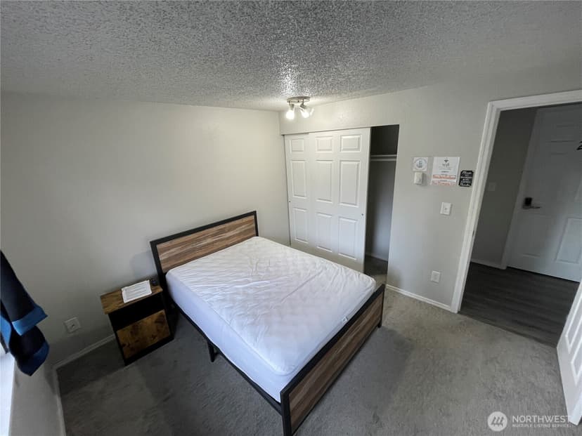 Property photo for 1743 Lafayette Street S, Parkland photo 23