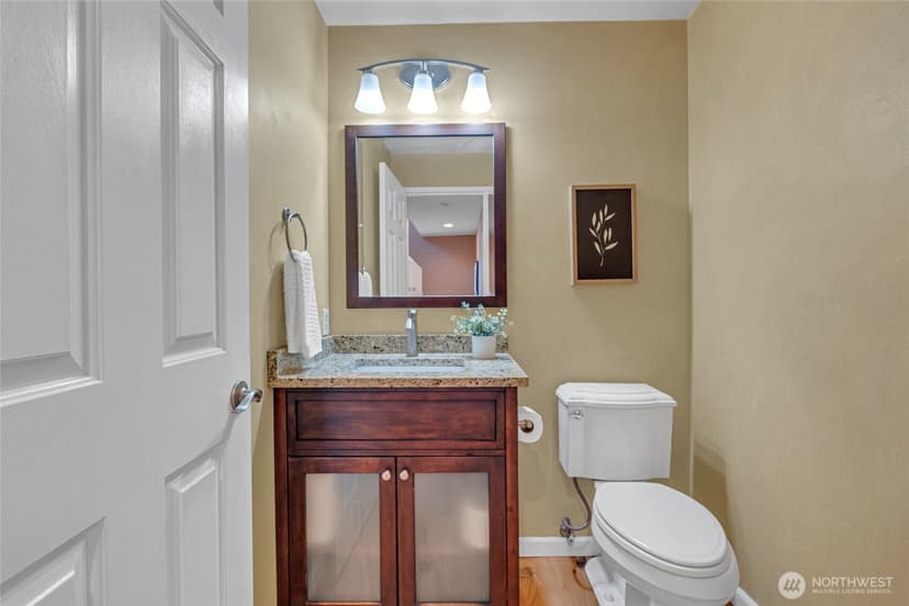 Property photo for 2052 NE Marina Vista Court, Poulsbo photo 19