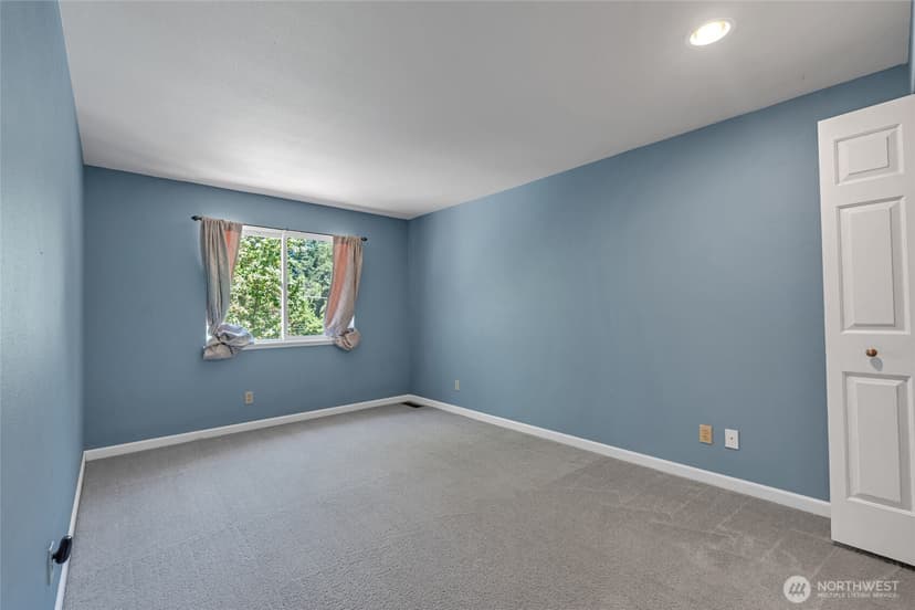 Property photo for 2052 NE Marina Vista Court, Poulsbo photo 31
