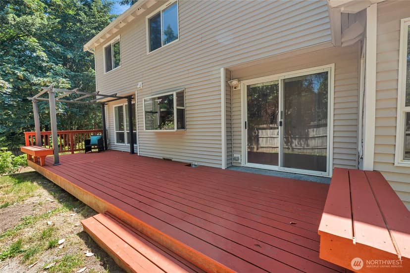 Property photo for 2052 NE Marina Vista Court, Poulsbo photo 34