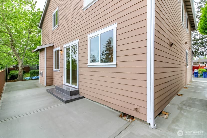 Property photo for 17837 110th Place SE, Renton photo 37