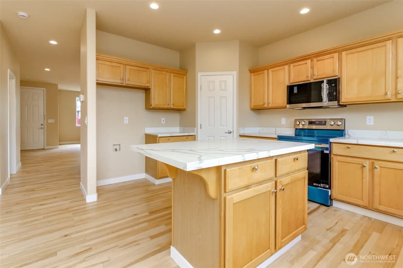 Property photo for 17837 110th Place SE, Renton photo 19