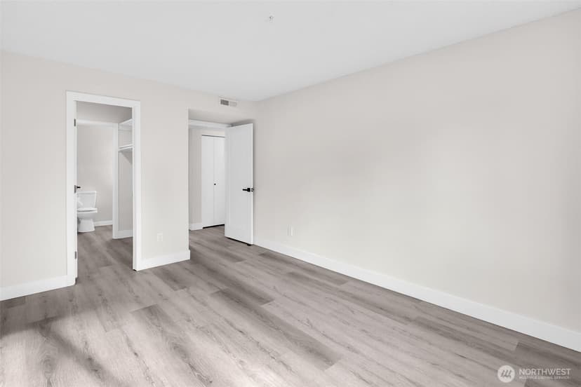 Property photo for 12520 NE 145th Terrace #E33, Kirkland photo 29