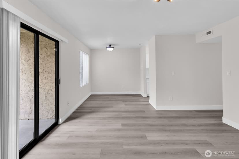 Property photo for 12520 NE 145th Terrace #E33, Kirkland photo 19