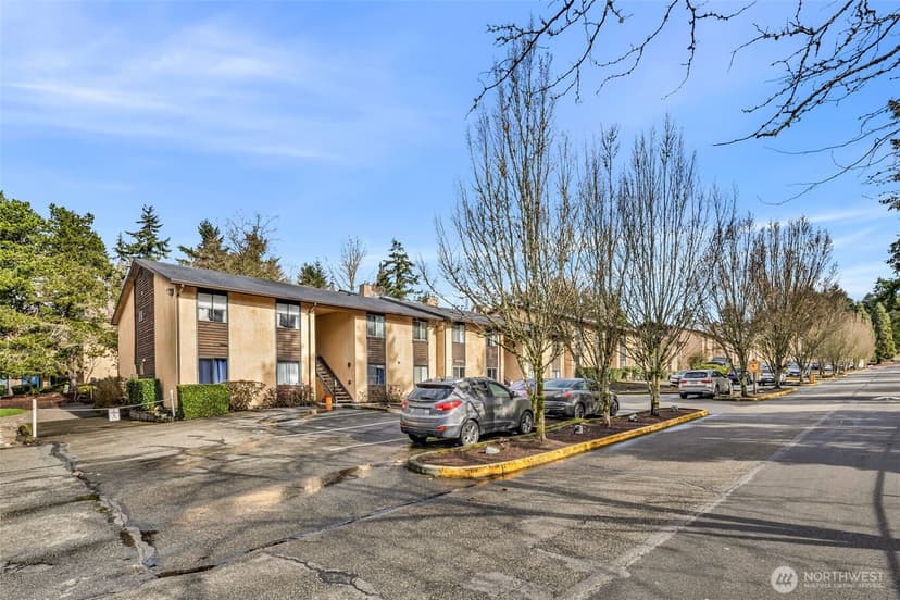 Property photo for 12520 NE 145th Terrace #E33, Kirkland photo 4