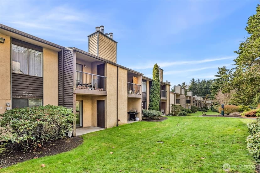 Property photo for 12520 NE 145th Terrace #E33, Kirkland photo 17