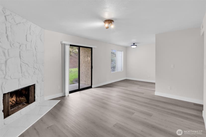 Property photo for 12520 NE 145th Terrace #E33, Kirkland photo 14