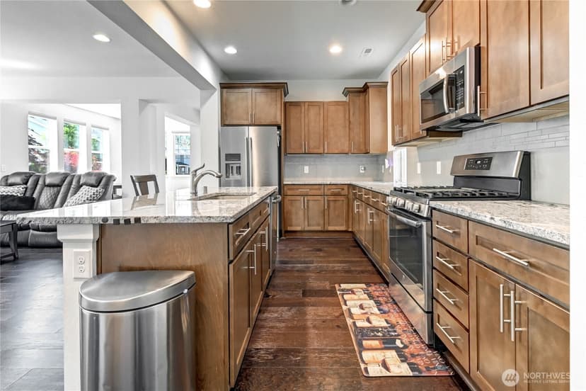 Property photo for 4523 Riverfront Boulevard, Everett photo 10