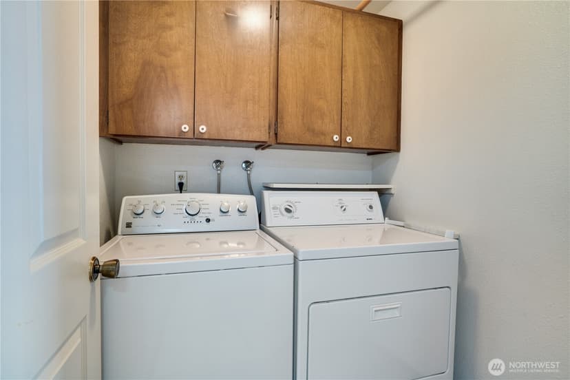 Property photo for 4504 72nd Avenue Ct W, University Place photo 9