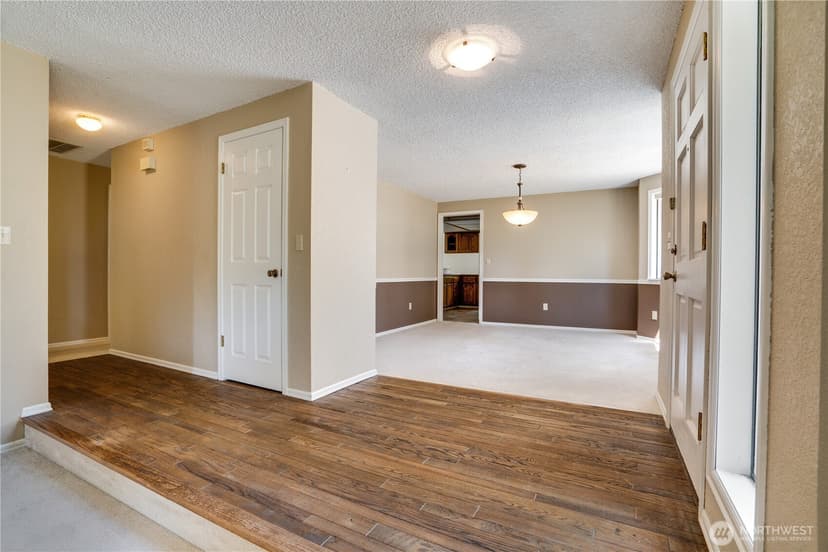 Property photo for 4504 72nd Avenue Ct W, University Place photo 4