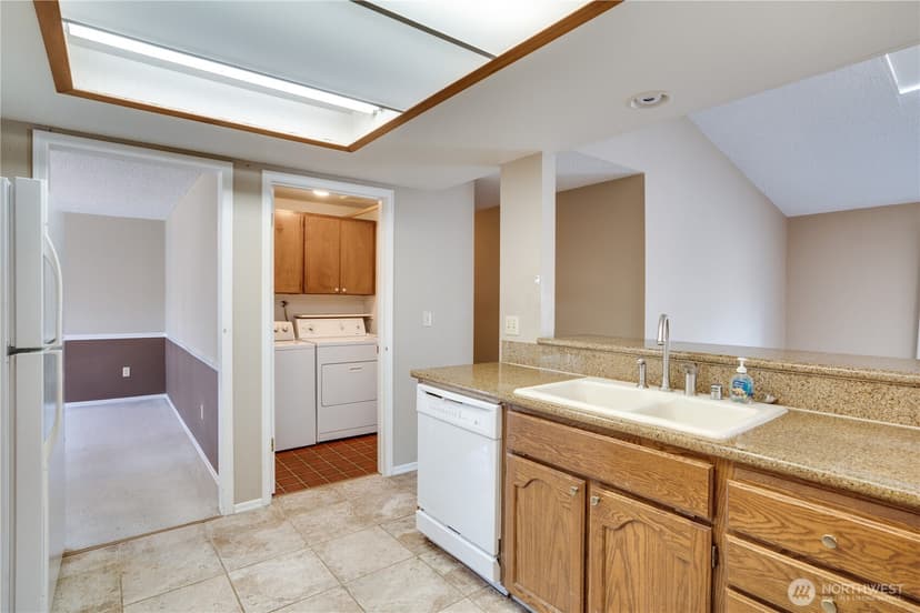Property photo for 4504 72nd Avenue Ct W, University Place photo 8