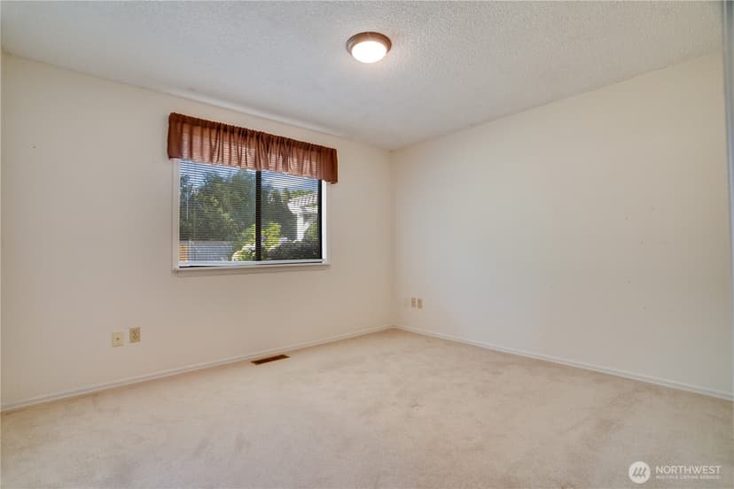 Property photo for 4504 72nd Avenue Ct W, University Place photo 24