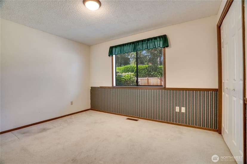 Property photo for 4504 72nd Avenue Ct W, University Place photo 20