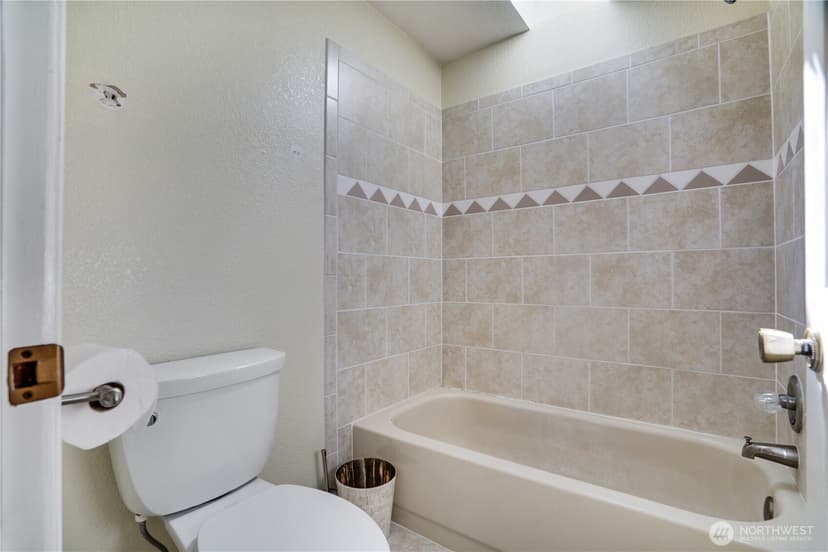 Property photo for 4504 72nd Avenue Ct W, University Place photo 19