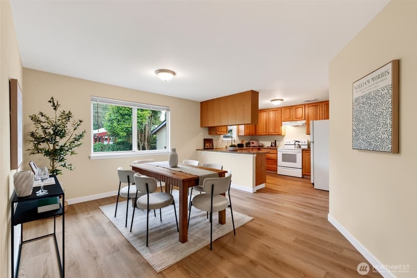 Property photo for 11618 Roseberg Avenue S, Seattle photo 8