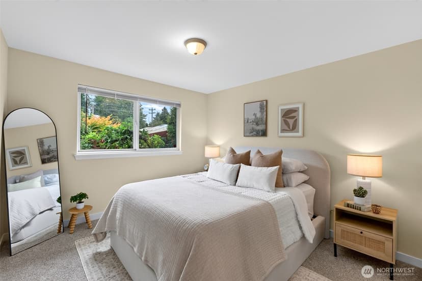 Property photo for 11618 Roseberg Avenue S, Seattle photo 14