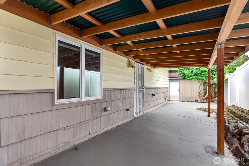 Property photo for 11618 Roseberg Avenue S, Seattle photo 23