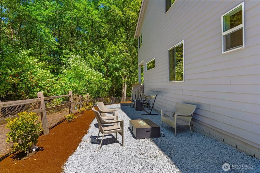 Property photo for 15111 Manor Way, Lynnwood photo 38