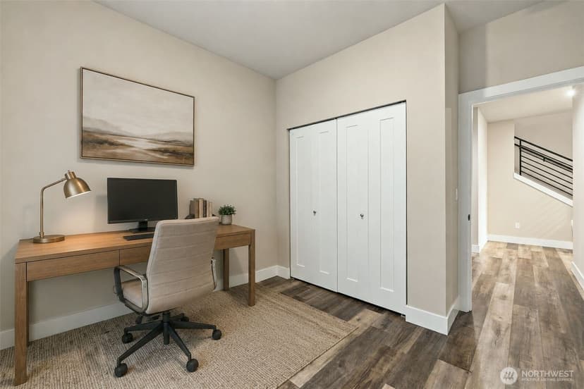 Property photo for 429 Logan Road #2, Lynnwood photo 10