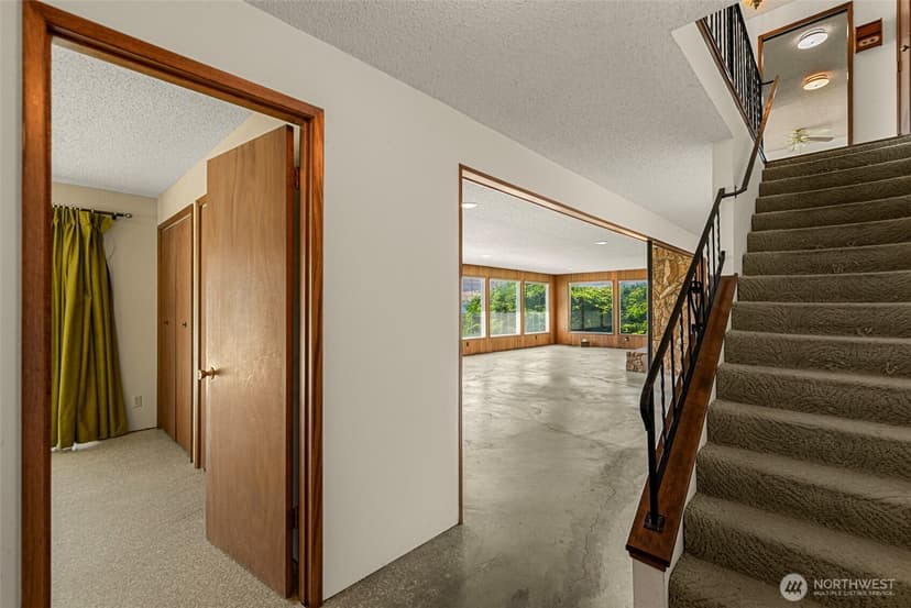 Property photo for 67 Shoreline Lane, Chelan photo 26