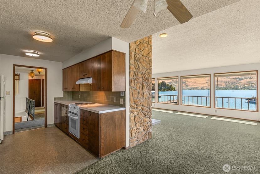 Property photo for 67 Shoreline Lane, Chelan photo 13