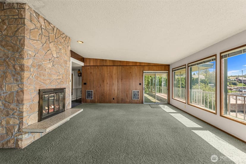 Property photo for 67 Shoreline Lane, Chelan photo 15