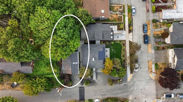 Property photo for 2316 S Forest Street, Seattle photo 2