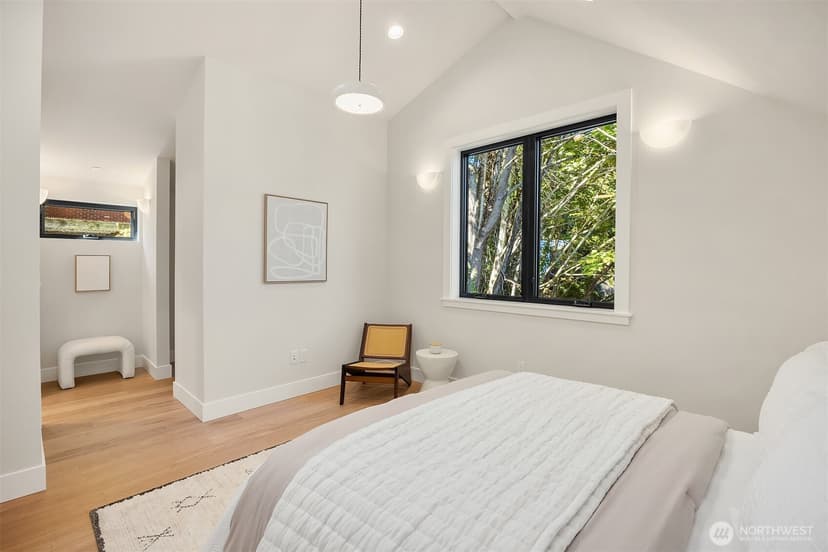 Property photo for 2316 S Forest Street, Seattle photo 17
